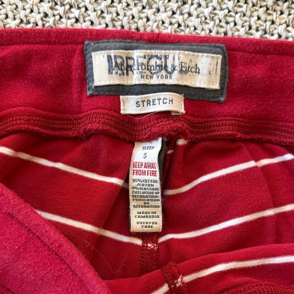 Abercrombie & Fitch Red and White Striped Pajama Pants - Picture 2 of 4